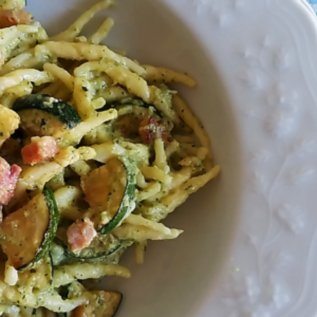 trofie pasta with crunchy zucchini