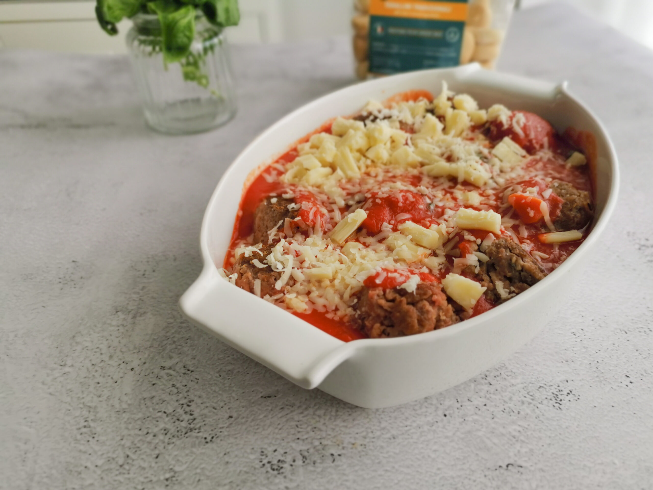 meatballs in tomato sauce