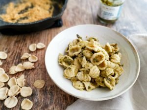 turnip tops pesto pasta