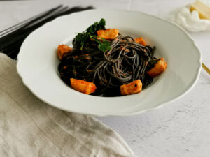 black squid spaghetti