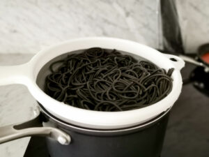 black squid spaghetti