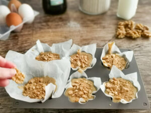 healthy oat muffins