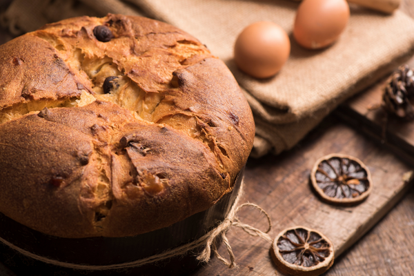 panettone cake