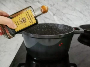 Gold balsamic vinegar of Modena IGP to make pear jam