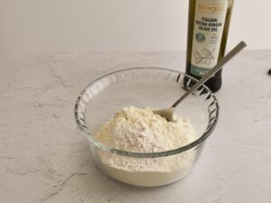 flour for banana cake