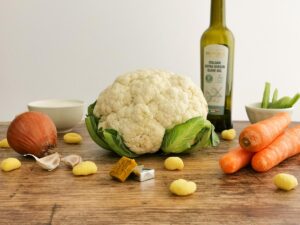 ingredients for cauliflower soup