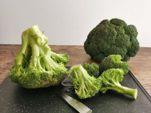 cutting broccoli