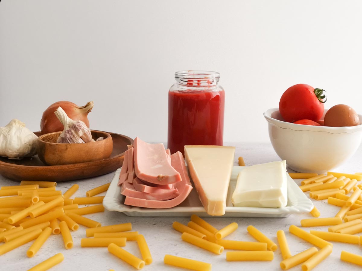 ingredients for mozzarella pasta bake