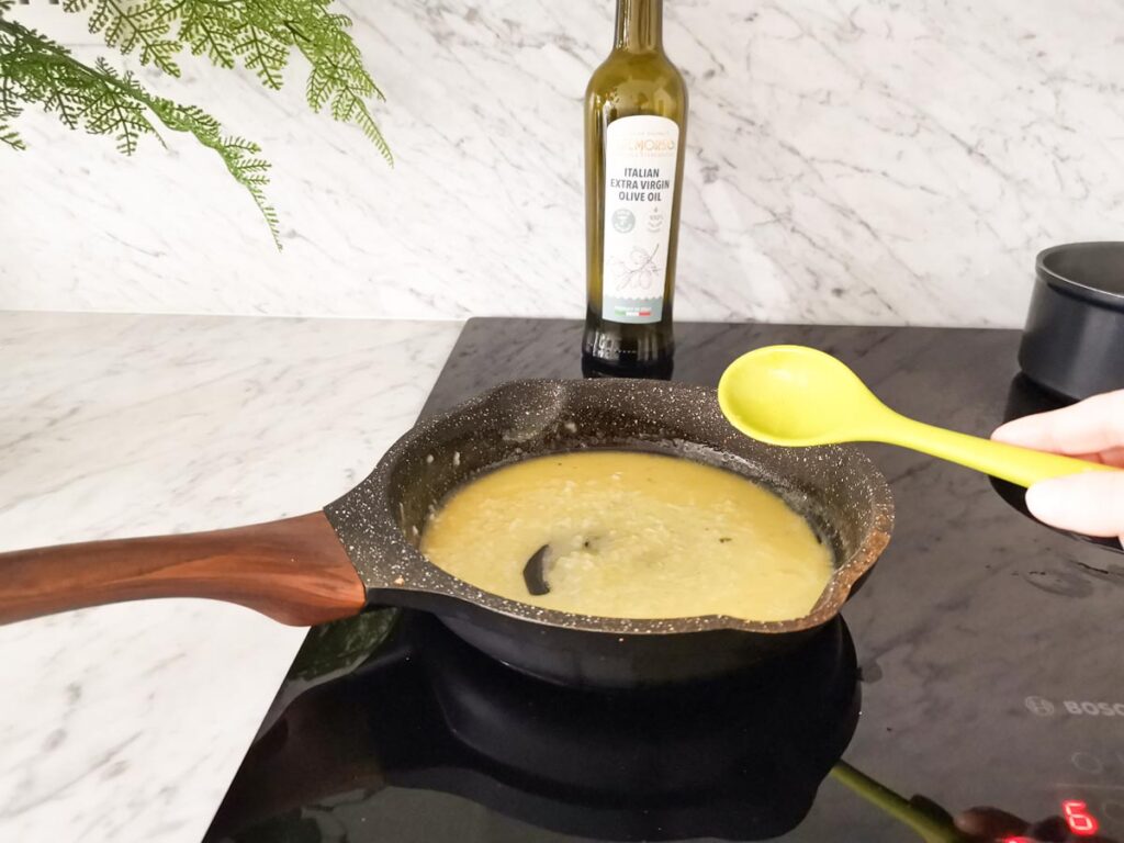 how to make garlic lemon butter sauce thicker
