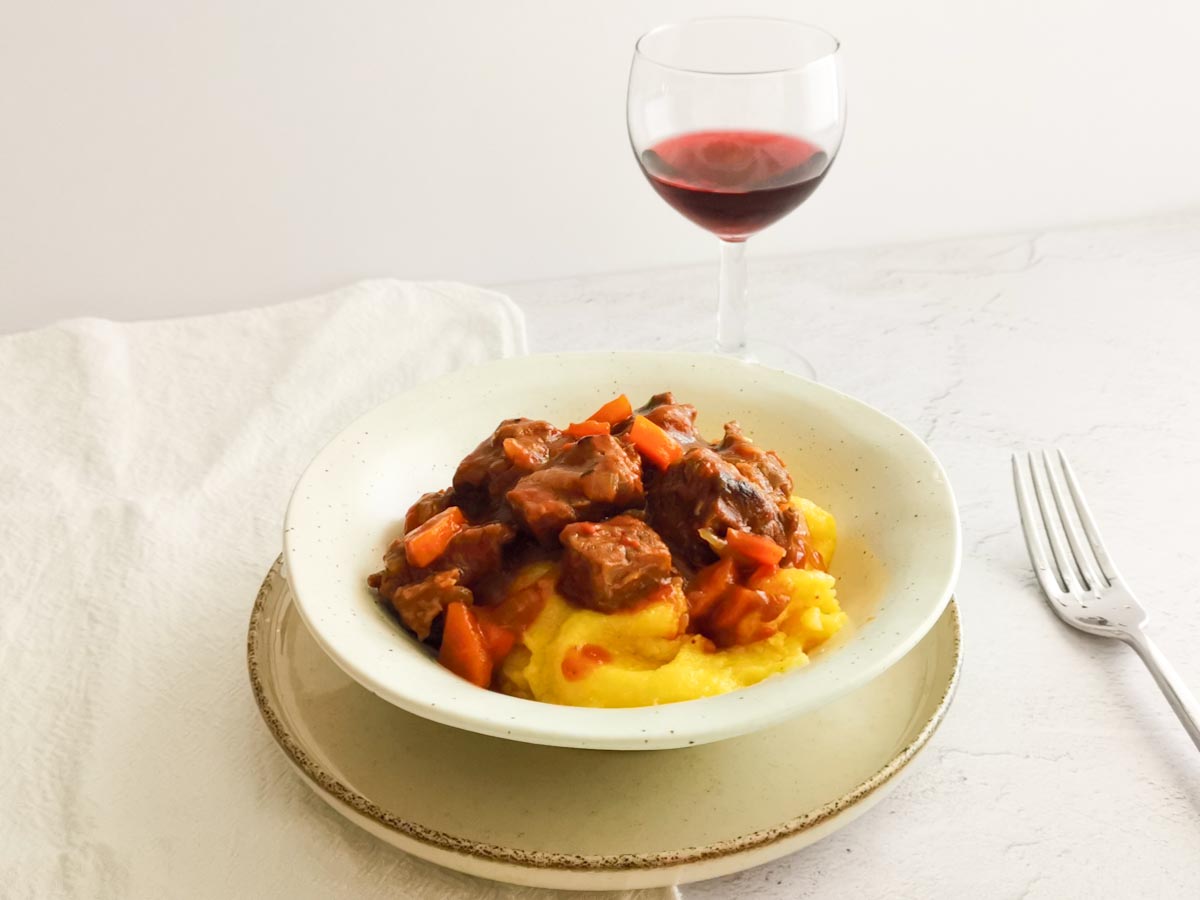 Italian stew with polenta