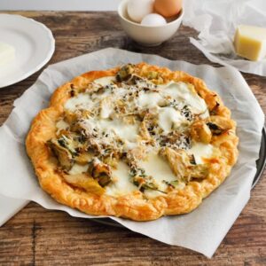 puff pastry pizza with artichokes from Bari