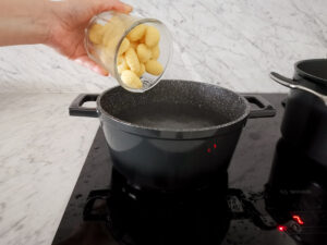 cooking gnocchi