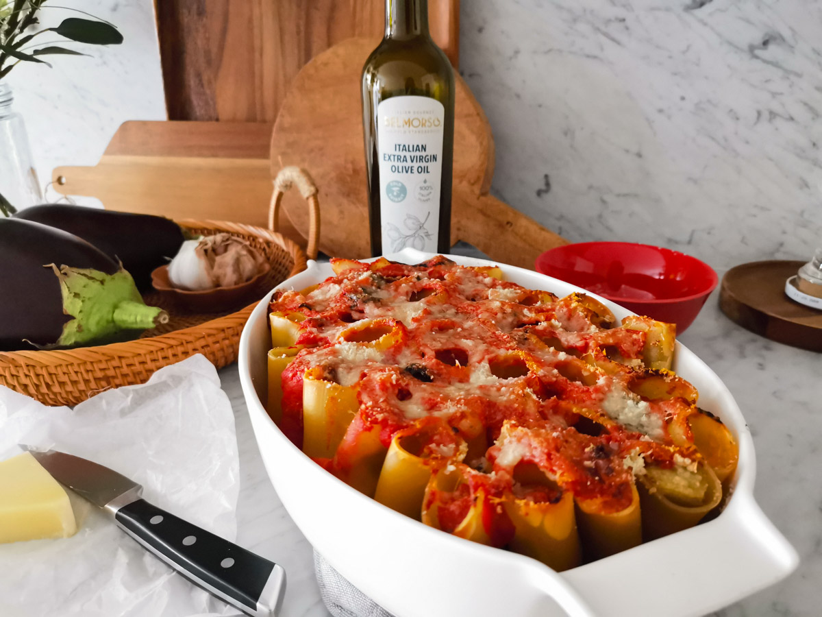 vegetarian stuffed baked paccheri