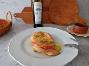 cheesy chicken Valdostana