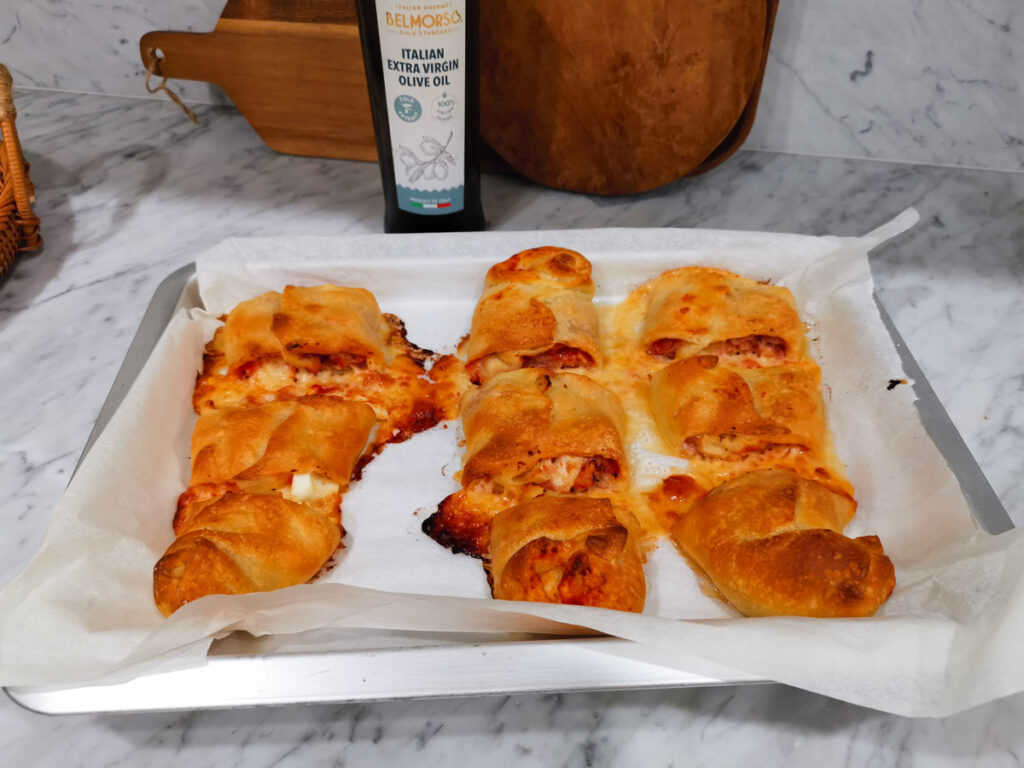 neapolitan pizza rolls