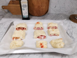 neapolitan pizza rolls