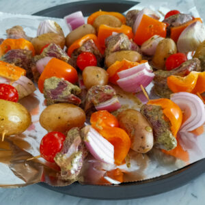 pistachio pesto beef skewers