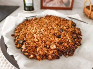 pistachio granola clusters
