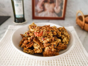pistachio granola clusters