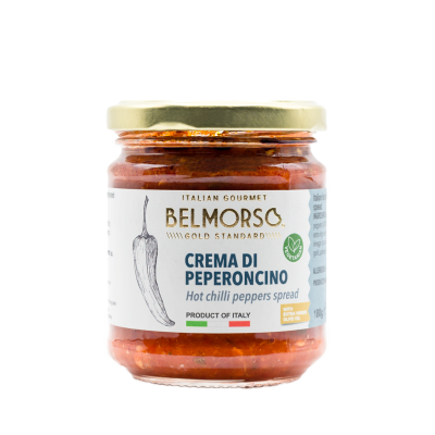 Italian hot chilli peppers spread